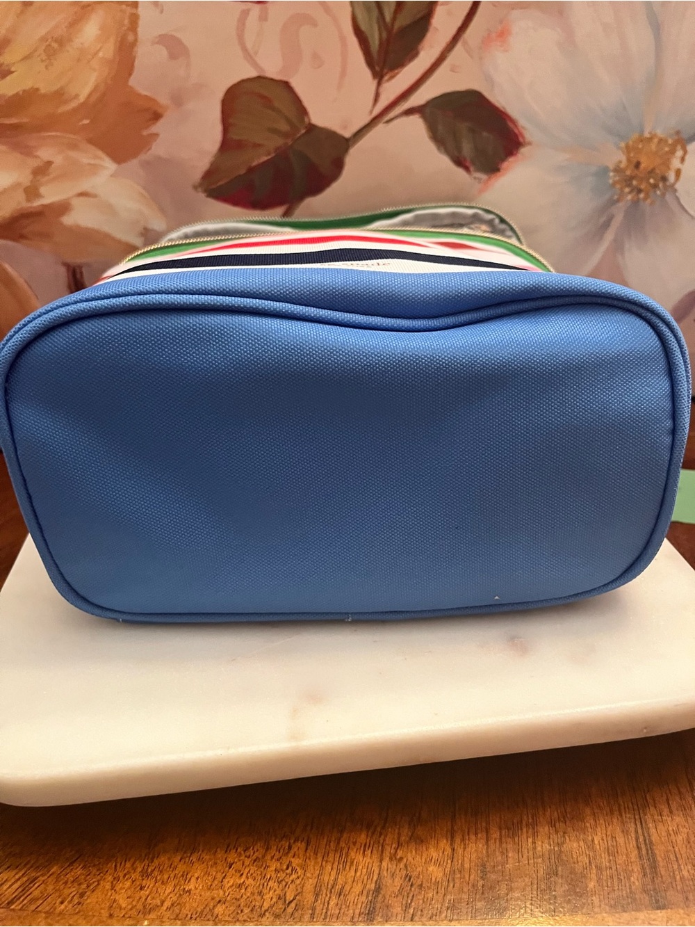 kate spade Multicolor Adventure Stripe Lunch Tote w/Insulated Interior (NWT) - Picture 11 of 12